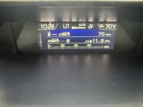 Used 2023 Subaru Forester Premium AWD/4WD image 18