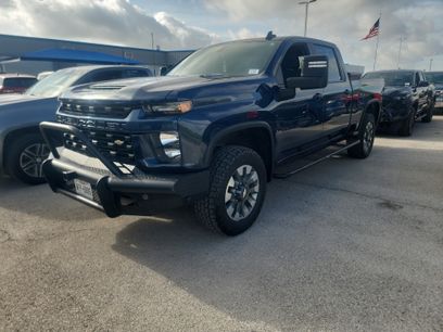 Used 2022 Chevrolet Silverado 2500 Custom w/ Custom Value Package