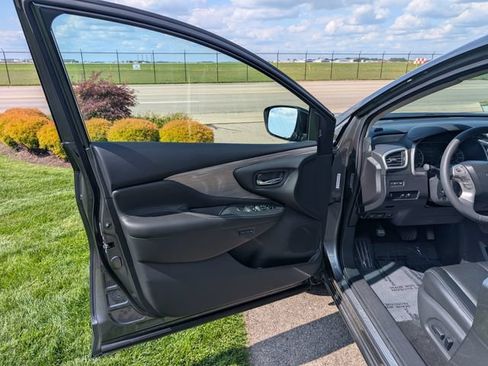 Used 2015 Nissan Murano Platinum w/ Platinum Technology Package AWD/4WD image 20