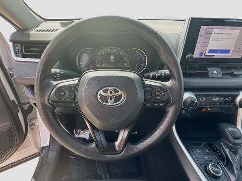 Used 2023 Toyota RAV4 XLE w/ Convenience Package AWD/4WD image 8