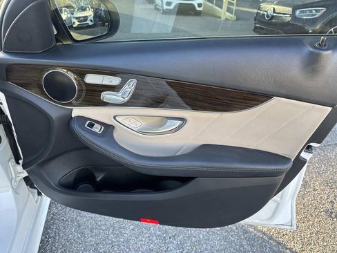 Used 2019 Mercedes-Benz C 300 Sedan image 14