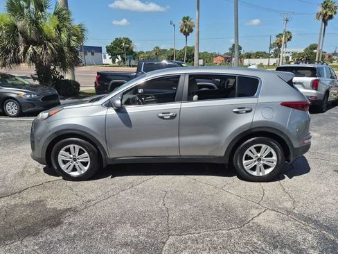 Used 2019 Kia Sportage LX FWD image 8