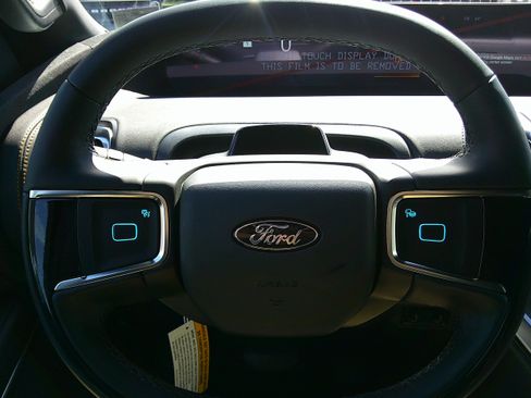 New 2025 Ford Expedition Tremor image 24