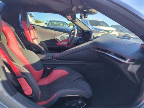 Used 2022 Chevrolet Corvette 2LT w/ Z51 Performance Package image 27