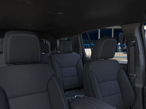 New 2026 Chevrolet Traverse LT w/ Midnight/Sport Edition FWD image 24