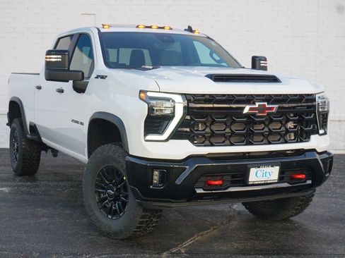 New 2026 Chevrolet Silverado 2500 ZR2 w/ LPO, Dark Essentials Package image 4