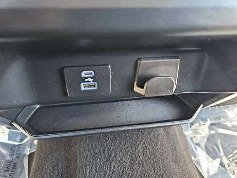 Used 2022 Ford F150 XLT w/ Trailer Tow Package AWD/4WD image 25