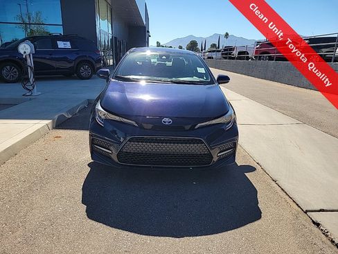 Used 2022 Toyota Corolla SE image 2