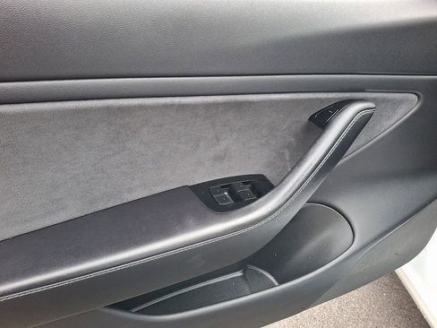 Used 2020 Tesla Model 3 Long Range image 12