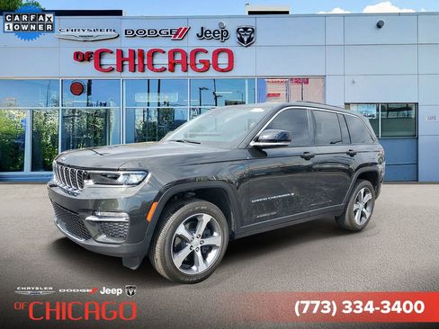 Used 2024 Jeep Grand Cherokee Limited 4xe w/ Trailer Tow Package AWD/4WD image 2