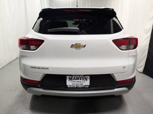 Used 2021 Chevrolet TrailBlazer LT FWD image 4