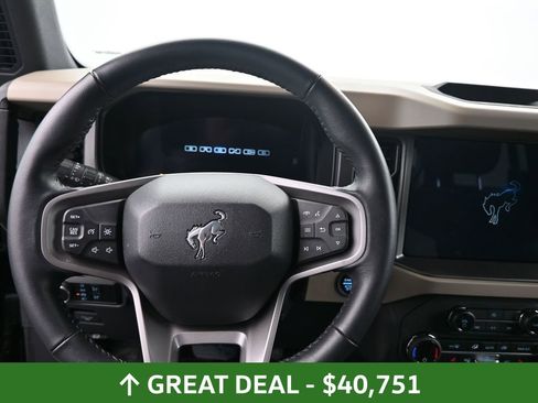 Used 2025 Ford Bronco Big Bend image 25