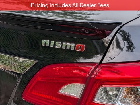 Used 2018 Nissan Sentra NISMO FWD image 7