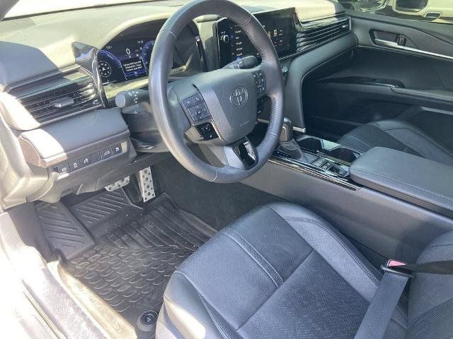 Used 2025 Toyota Camry XSE FWD image 6