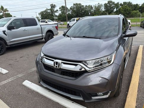 Used 2018 Honda CR-V Touring image 1