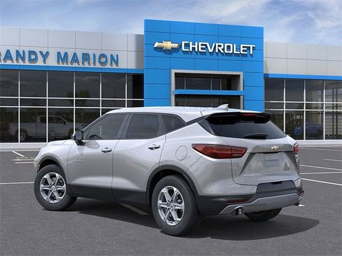 New 2026 Chevrolet Blazer LT image 3