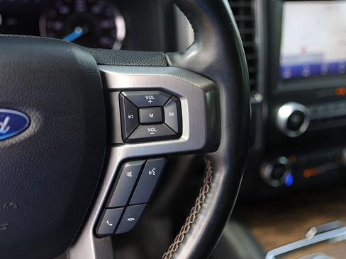 Used 2021 Ford Expedition Platinum RWD image 13