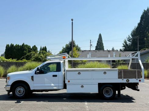 Used 2020 Ford F350 XL w/ Power Equipment Group RWD image 2
