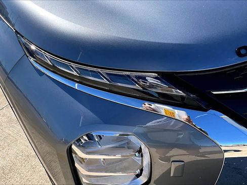 Used 2023 Mitsubishi Outlander SEL image 27