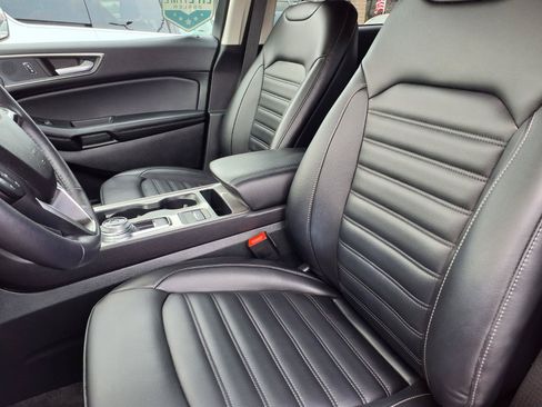 Used 2023 Ford Edge SEL w/ Convenience Package AWD/4WD image 3