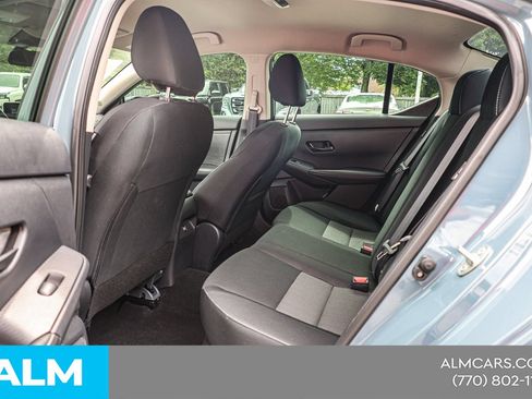 Used 2025 Nissan Sentra SV FWD image 19