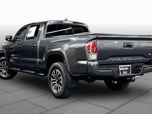 Used 2022 Toyota Tacoma TRD Sport w/ Technology Package image 11