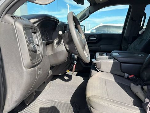 Used 2022 Chevrolet Silverado 1500 Custom RWD image 6