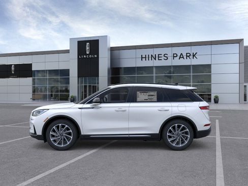 New 2026 Lincoln Corsair Premiere AWD/4WD image 3