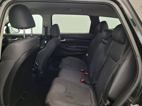 Used 2020 Hyundai Santa Fe SE AWD/4WD image 18