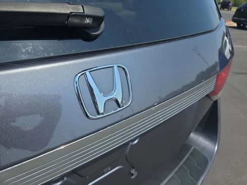 Used 2016 Honda Odyssey EX image 10