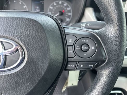 Certified 2024 Toyota Corolla LE image 11