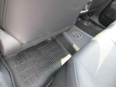 Used 2024 Toyota RAV4 XSE w/ Advanced Technology Package AWD/4WD image 27