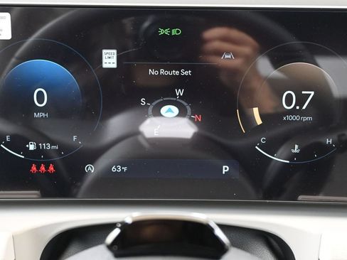 Certified 2025 Hyundai Tucson SEL AWD/4WD image 15
