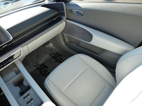 Certified 2024 Hyundai Ioniq 6 SEL image 11