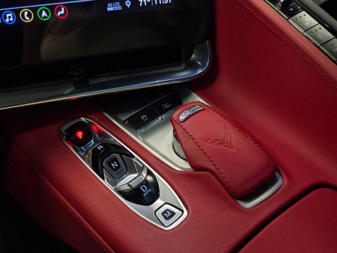 Used 2020 Chevrolet Corvette Stingray Preferred Cpe w/ 2LT Preferred Equipment Group RWD image 25