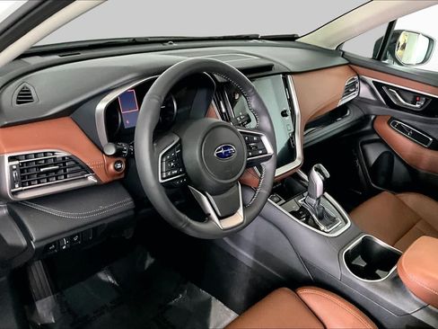 Used 2023 Subaru Outback Touring XT AWD/4WD image 18