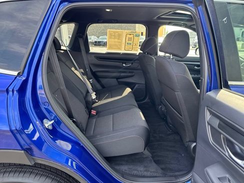 Certified 2025 Honda CR-V Sport image 38