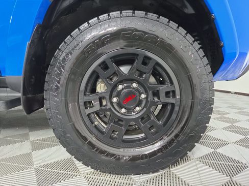 Used 2019 Toyota 4Runner TRD Pro AWD/4WD image 9