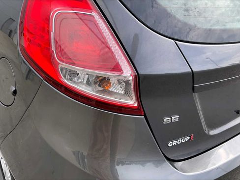 Used 2016 Ford Fiesta SE w/ Cold Weather Package FWD image 27