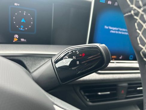 Certified 2025 Volkswagen Tiguan S FWD image 25