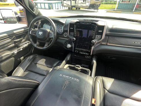 Used 2019 RAM 1500 Limited w/ Advanced Safety Group AWD/4WD image 13