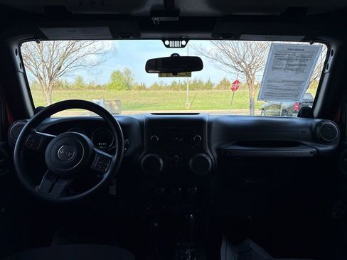 Used 2014 Jeep Wrangler Unlimited Sport w/ Trailer Tow Group image 18