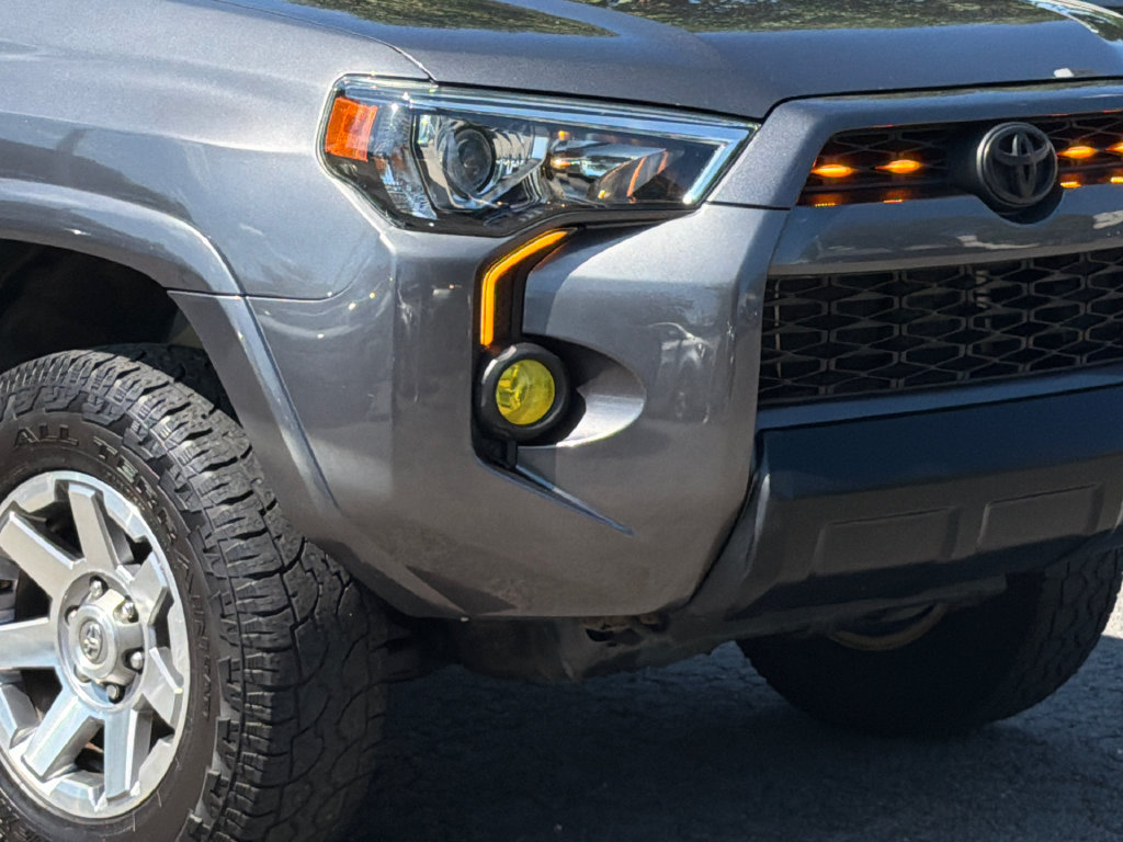 Used 2016 Toyota 4Runner Trail AWD/4WD image 5