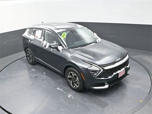 Used 2024 Kia Sportage LX image 19