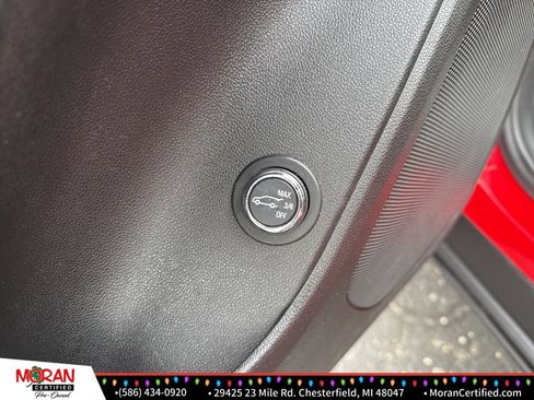 Used 2020 Chevrolet Blazer LT image 11