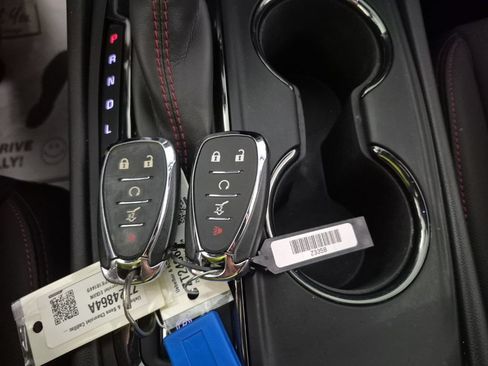 Certified 2023 Chevrolet Equinox RS AWD/4WD image 15