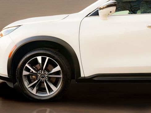 Used 2023 INFINITI QX60 Luxe image 4