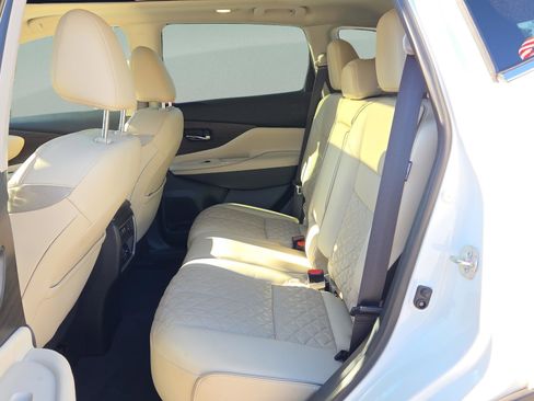 Used 2020 Nissan Murano Platinum image 12