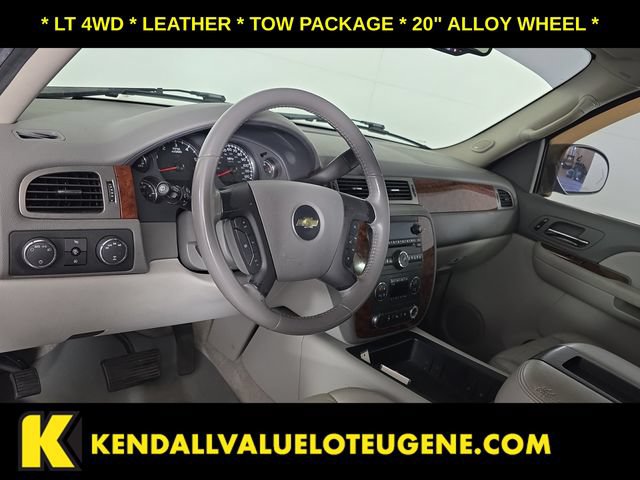 Used 2007 Chevrolet Suburban LT w/ LT Preferred Equipment Group AWD/4WD image 3