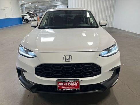 Used 2025 Honda HR-V LX image 8